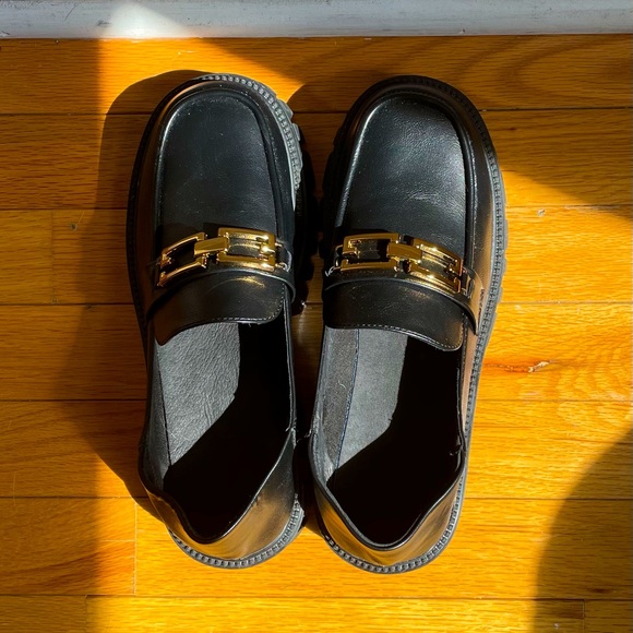 Platform Loafers sz. 9 (Like new) - Picture 3 of 4
